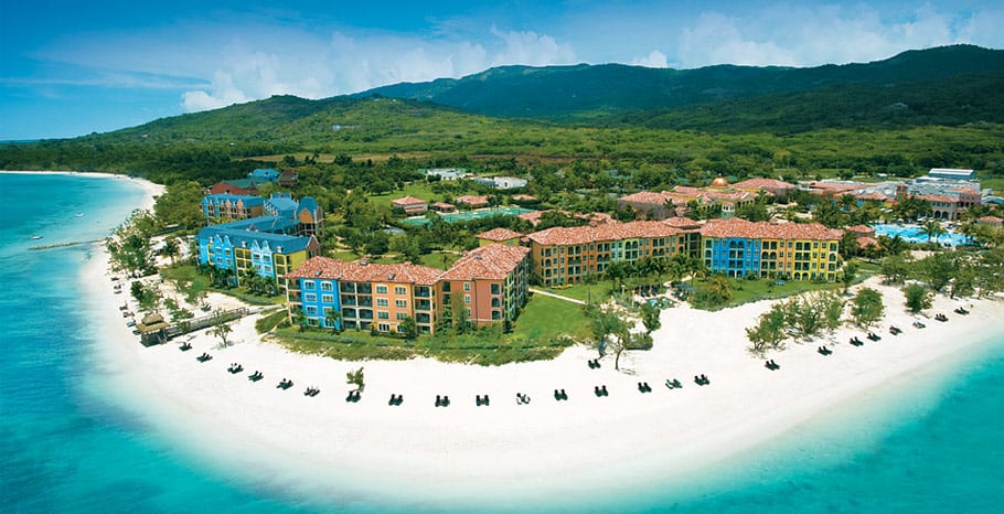Our Top 5 Absolute Favorite Sandals Resorts for Couples